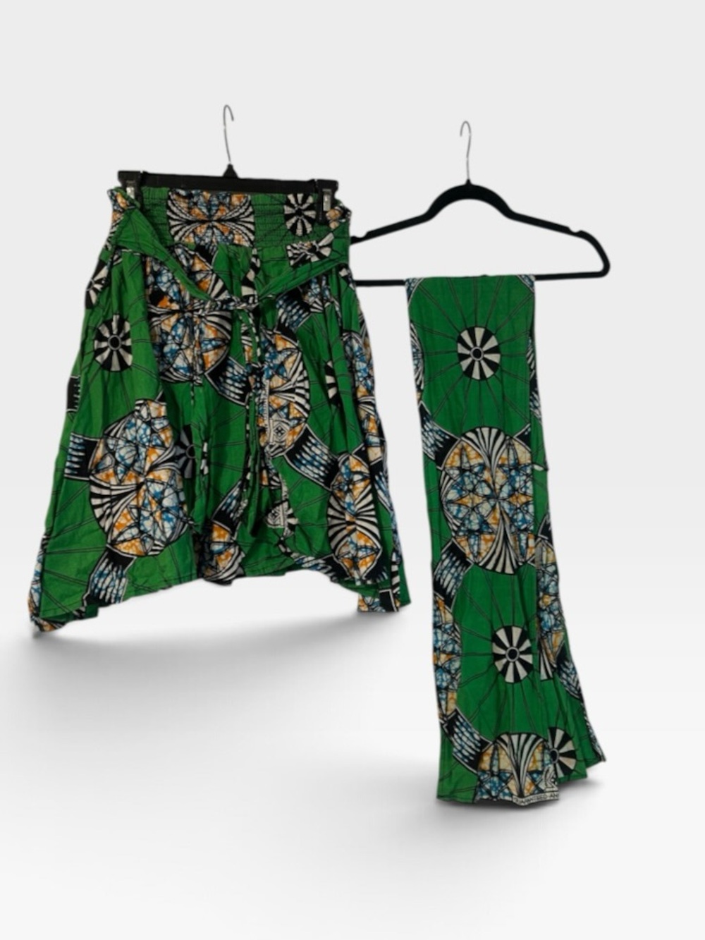 Karan Green Black White pattern African Wax Print Wrap Skirt, Sash - Free Size